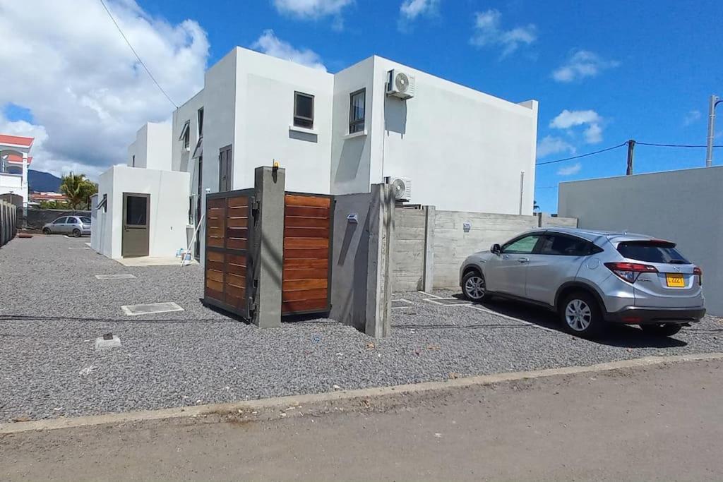 Bois Mapou Self Catering Apartments Unit 204 Rivière Noire Exterior foto